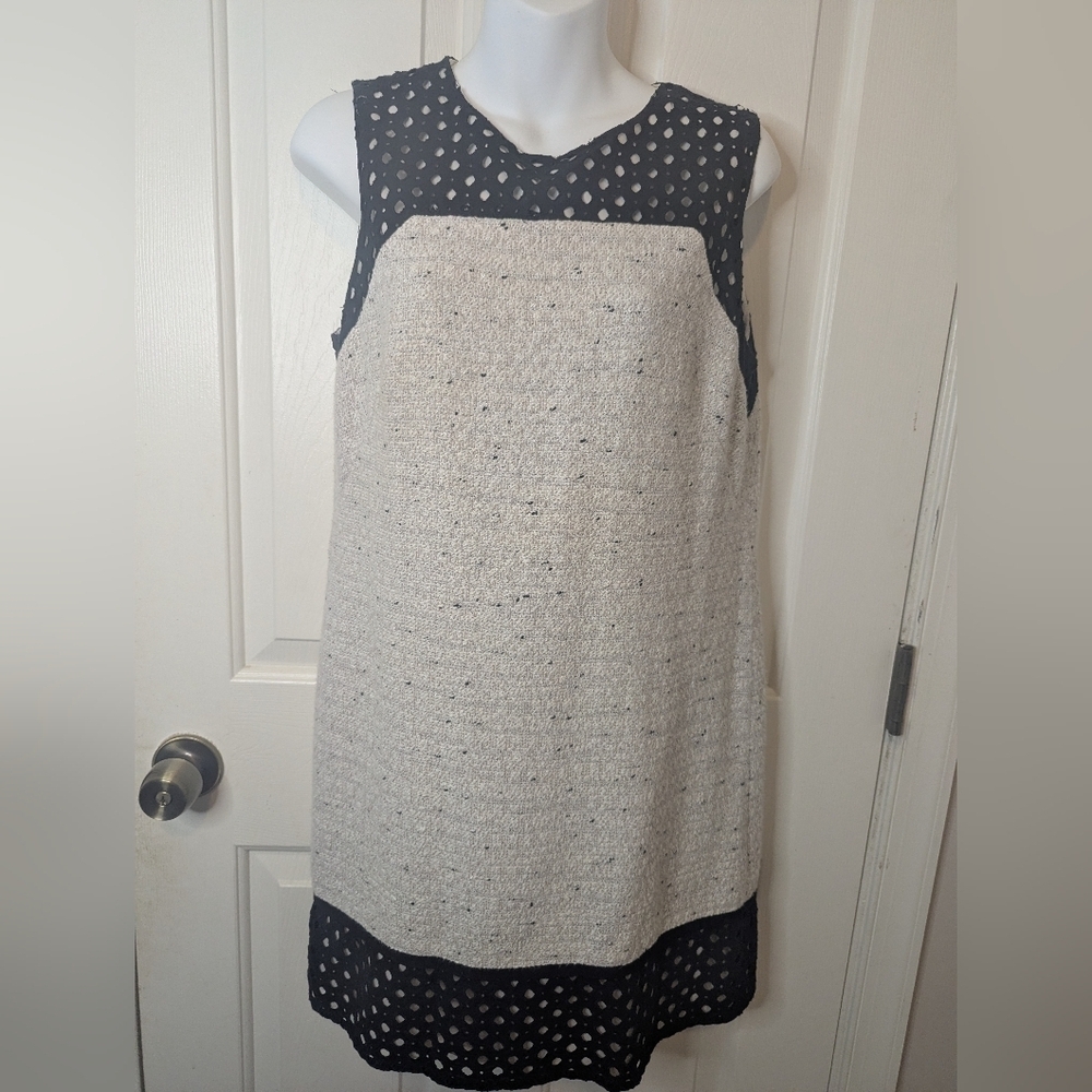 Ann Taylor Tweed Sleeveless Ivory Black Eyelet Trim Casual Dress, Women’s 6
